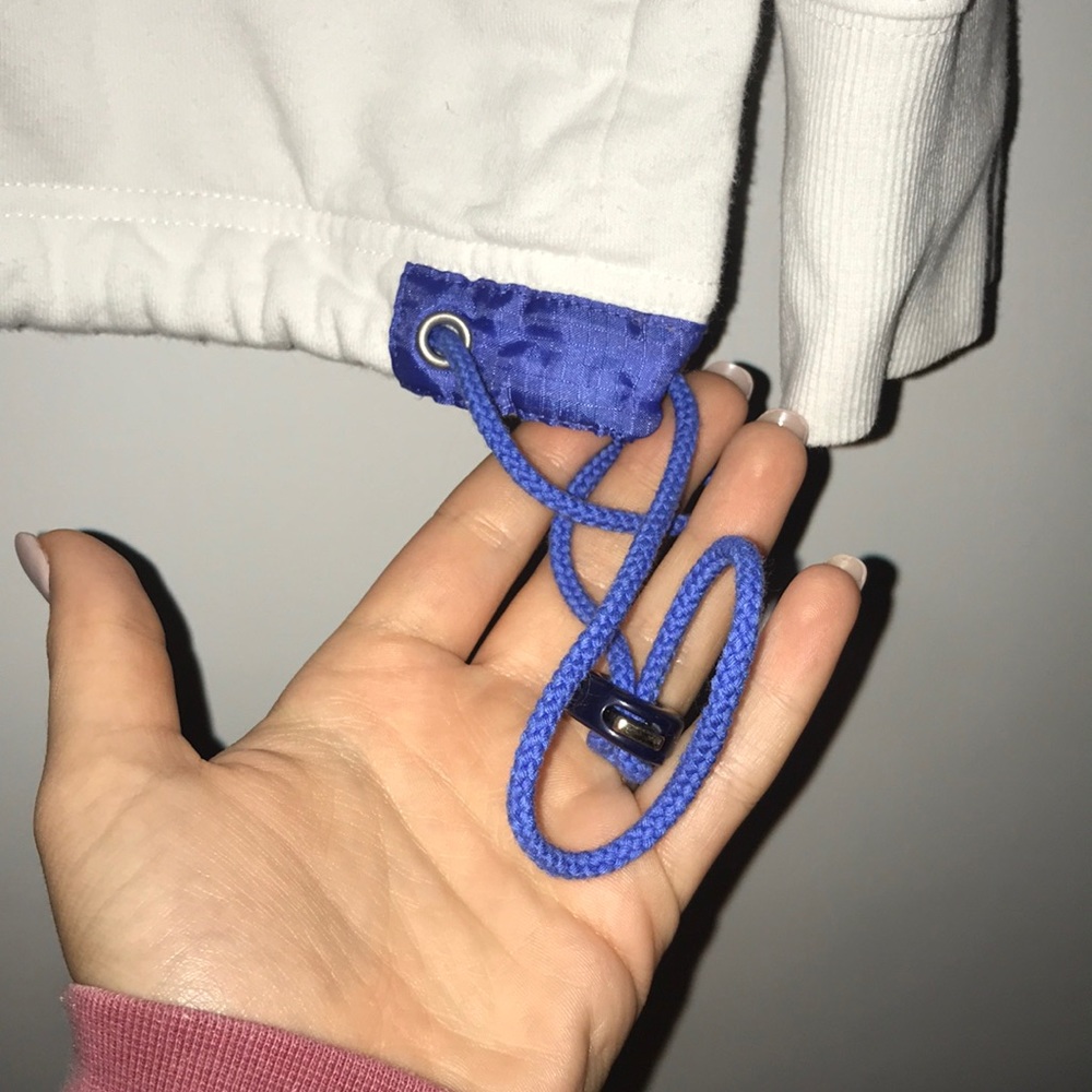 Vineyard Vines Pullover - Picture 2 of 4
